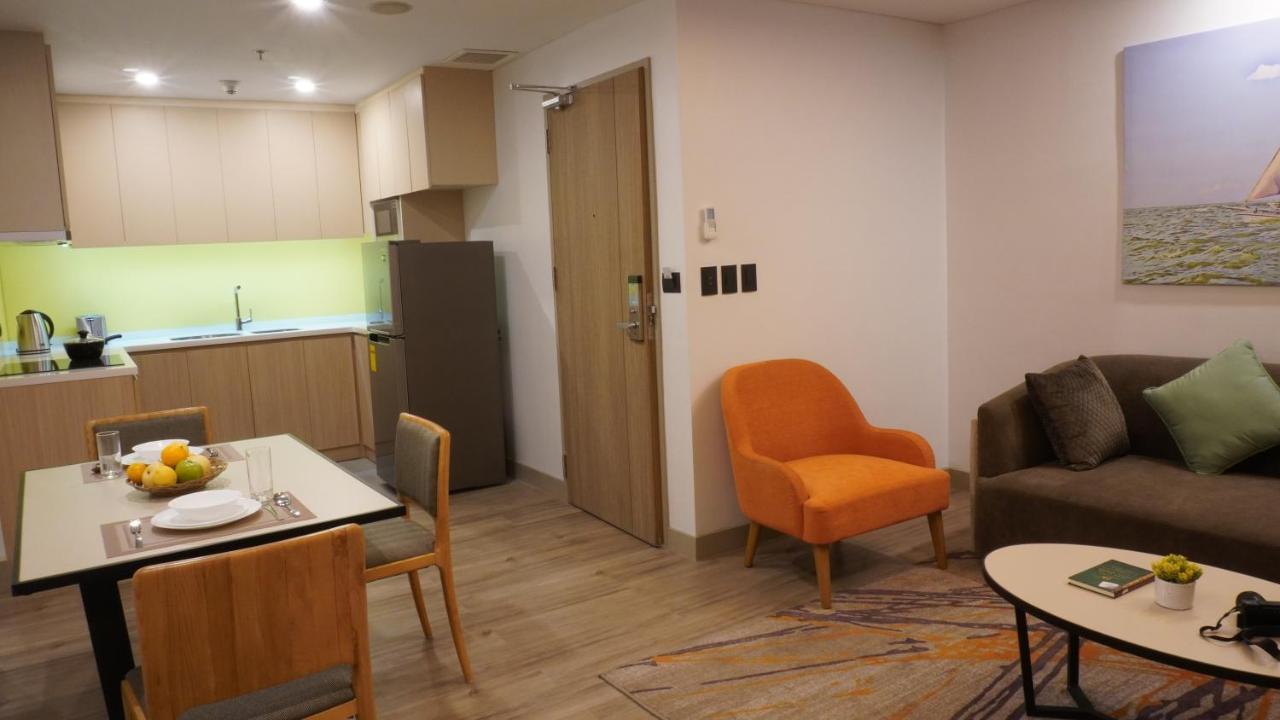 Citadines Amigo Iloilo Hotell Exteriör bild